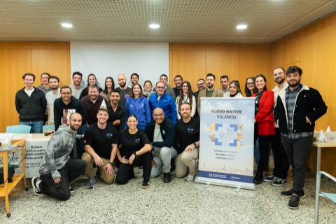 Cloud Native Valencia group photo